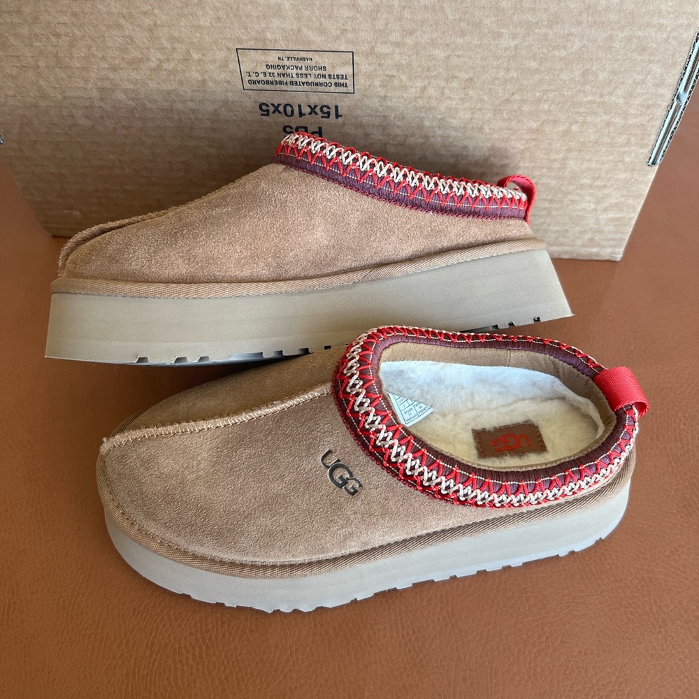 UGG Tazz Platform Slipper SZ 7
